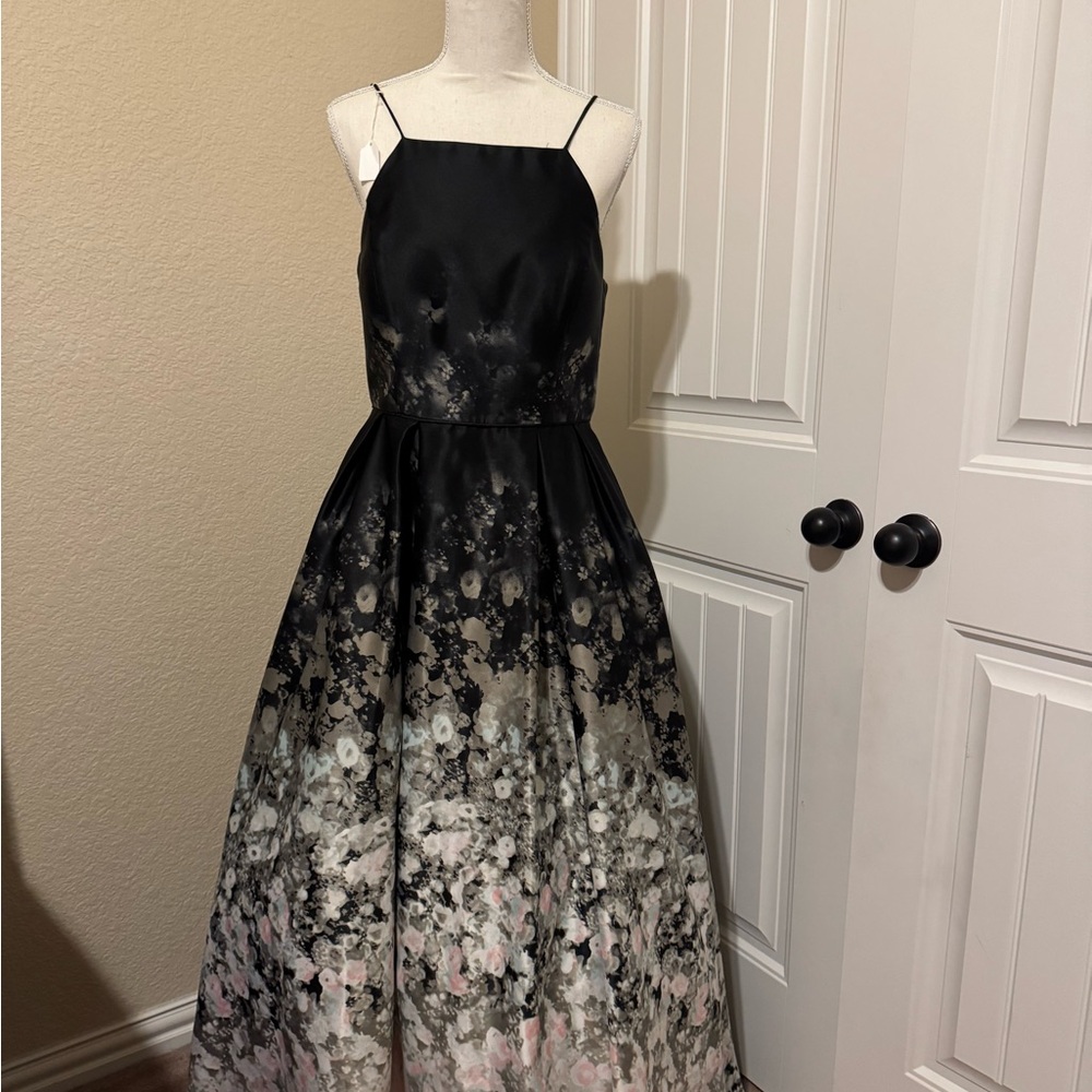 Elegant Black and White dress